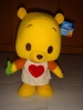 #B0003 Pooh Bear playing with leaf(movable)